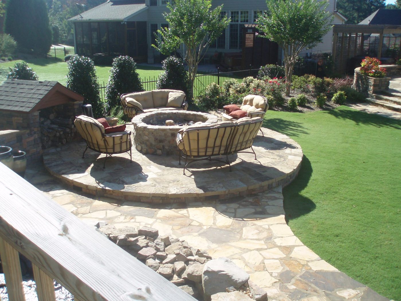 Stone fire pit patio